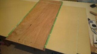 天井のボード貼り