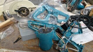 修理代が高くつくので自前で修理