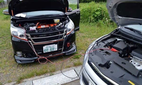 車のバッテリーが良く上がるので自作してみました。