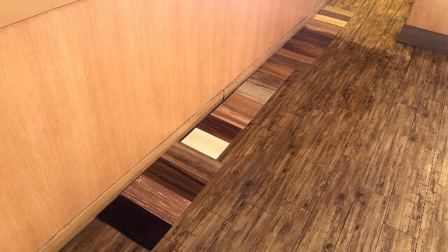 床の貼替工事(大手回転寿司チェーン様)