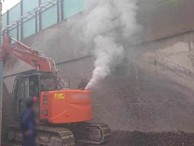 ダンプを回送中に